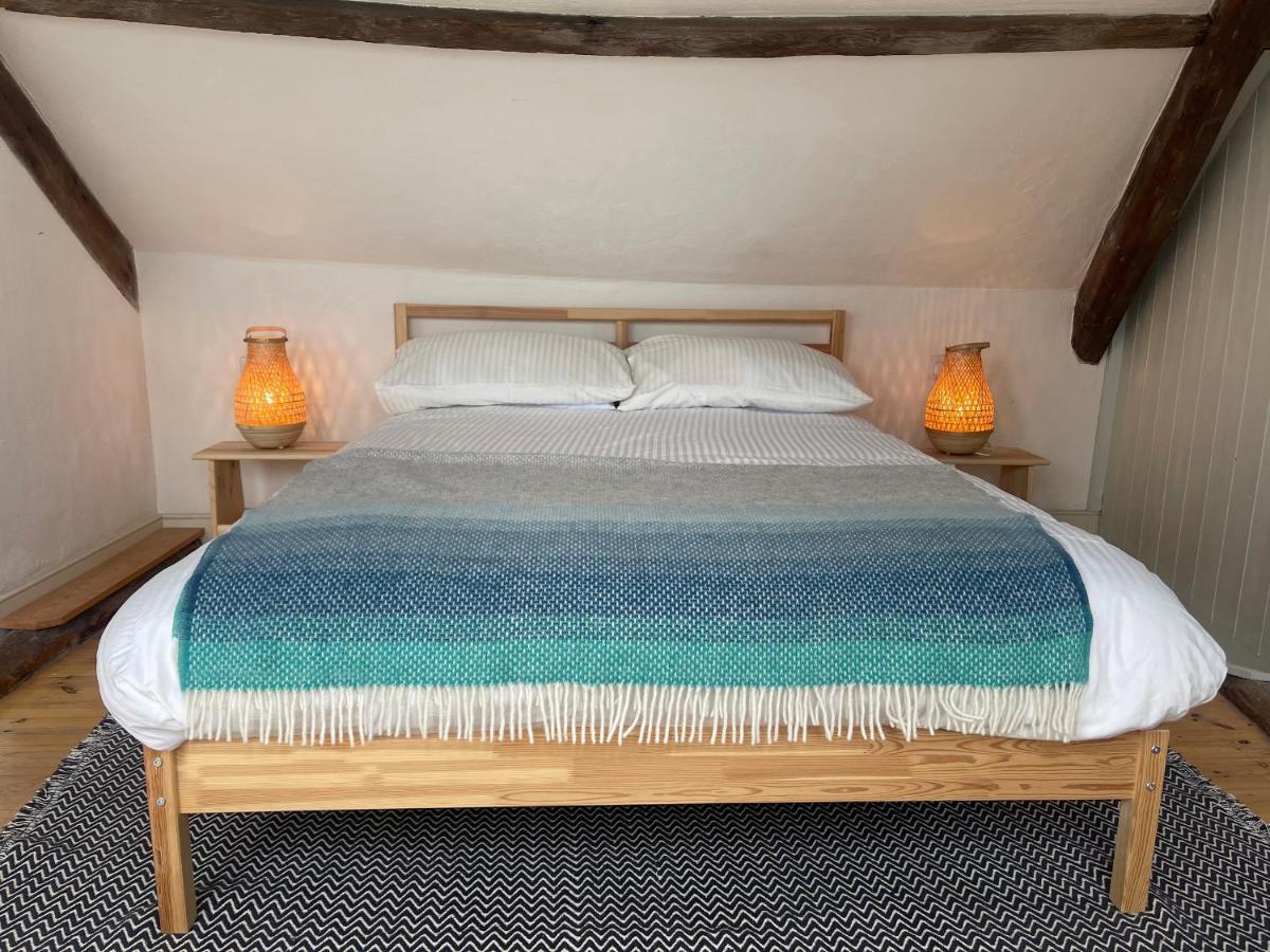 Bell Cliff House Villa Лайм Риджис Екстериор снимка