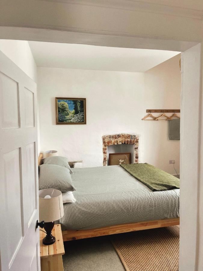 Bell Cliff House Villa Лайм Риджис Екстериор снимка